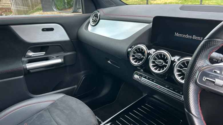 Mercedes-Benz Eqa 250 140kW AMG Line 66.5kWh 5dr Auto Electric Hatchback